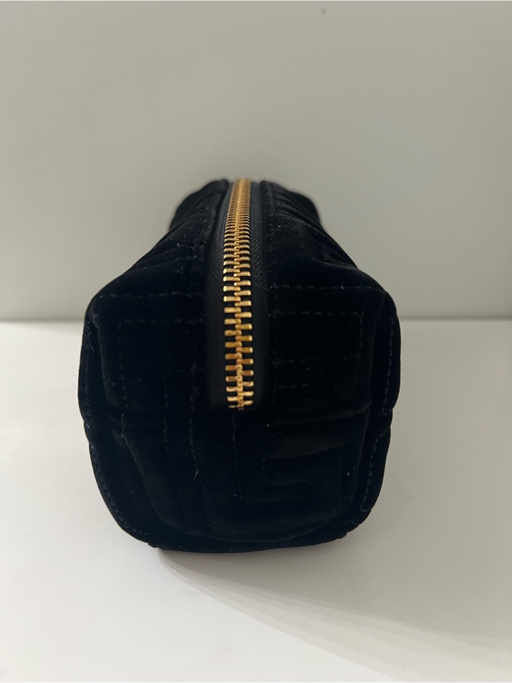 Balmain Black Quilted Velvet Cosmetic Pouch with Gold Hardware - Picture 4 of 10